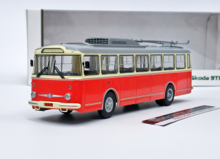 Škoda 9TR Trolejbus červená/béžová Modimio 1:43 