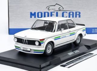 BMW 2002 Alpina (1973) Bílá/dekor MCG 1:18