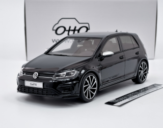 Volkswagen Golf R VII 2017 black - OttOmobile  1:18