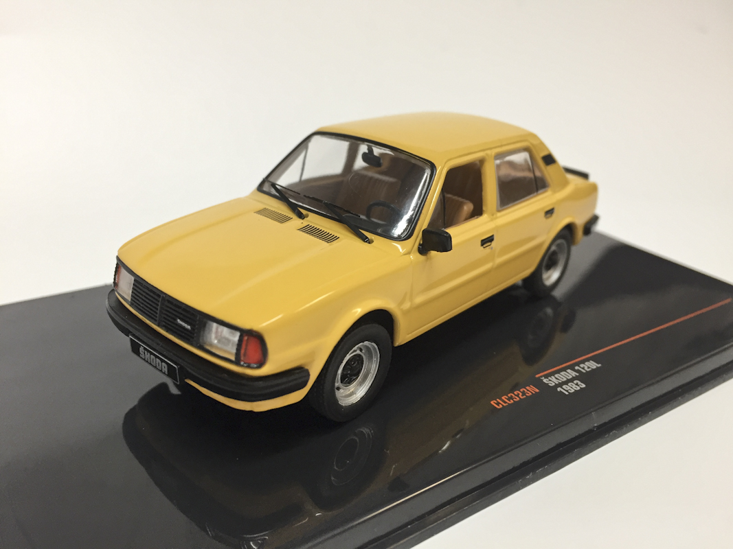 Škoda 120 L (1983) - Tmavě Žlutá IXO 1:43