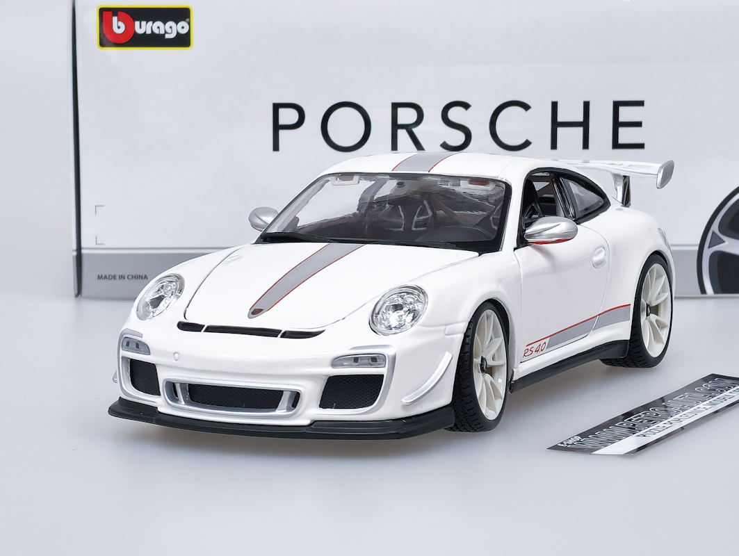 Porsche 911 GT3 RS 4.0 (997/II) 2011 - Bílá/dekor Bburago 1:18