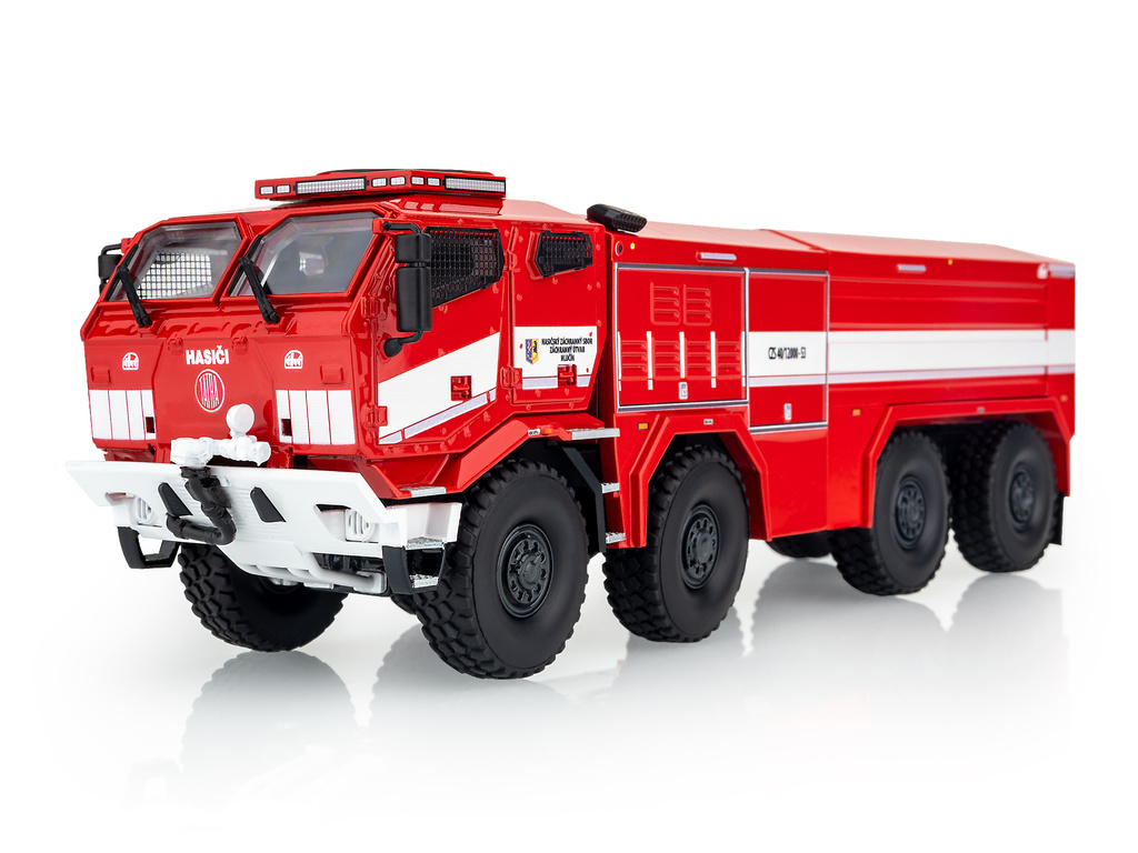 TATRA 8x8 CZS 40 TITAN 1:43