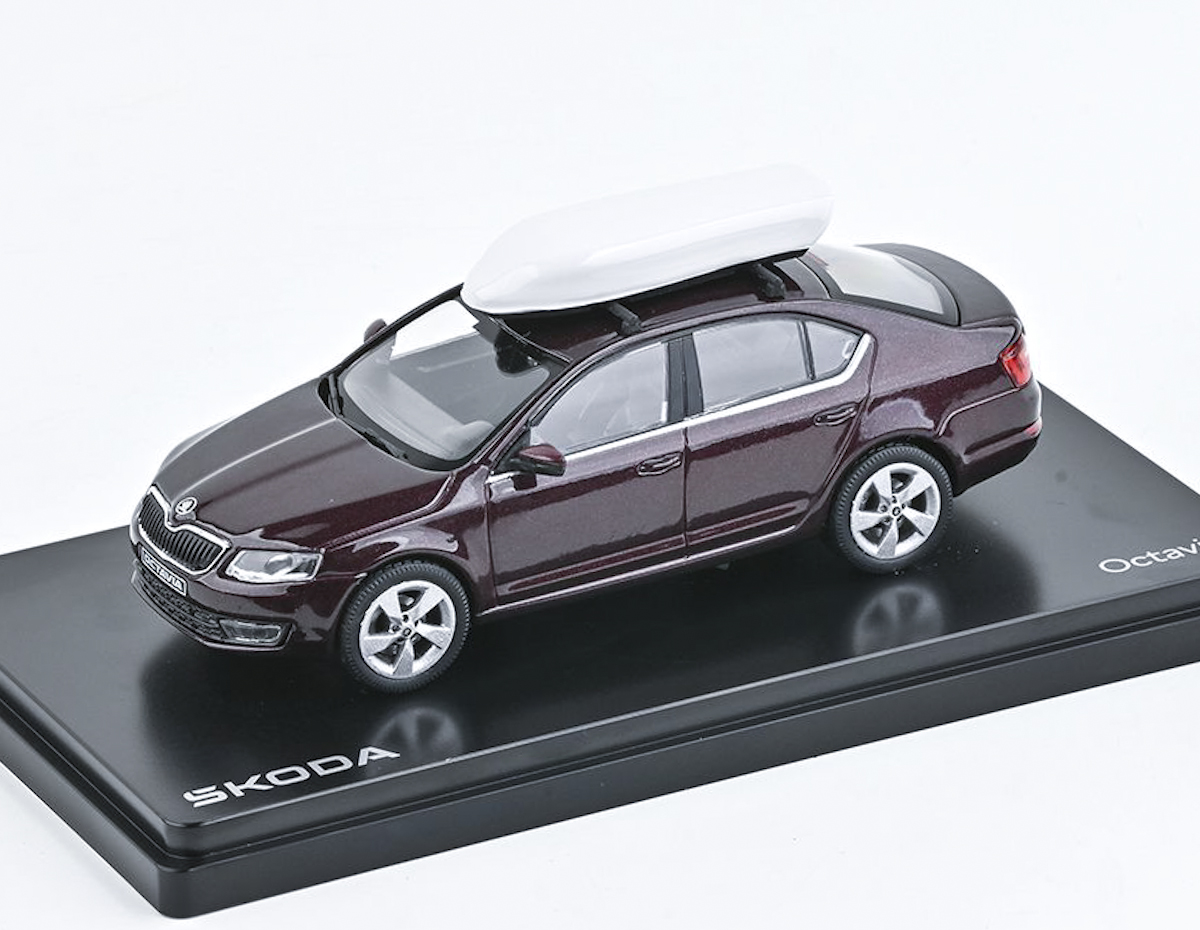 Škoda Octavia III (2012) Rosso Brunello Metalíza (s doplňky) - ABREX 1:43