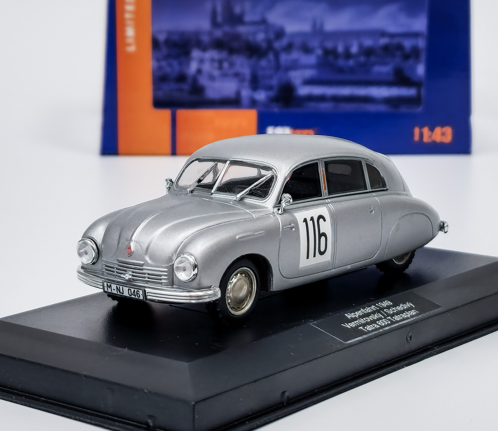 Tatra 600 Tatraplan n. 116 Alpenfahrt 1949 Foxtoys 1:43