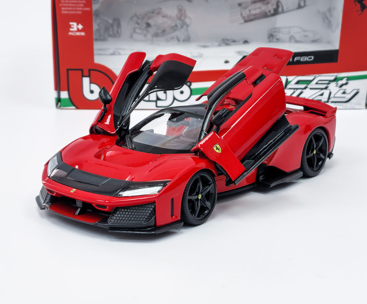 Ferrari F80 - Červená Bburago 1:24