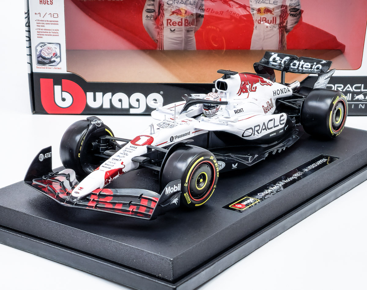 Red Bull F1 RB21 #1 Max Verstappen GP Japan 2025 - Bburago 1:18