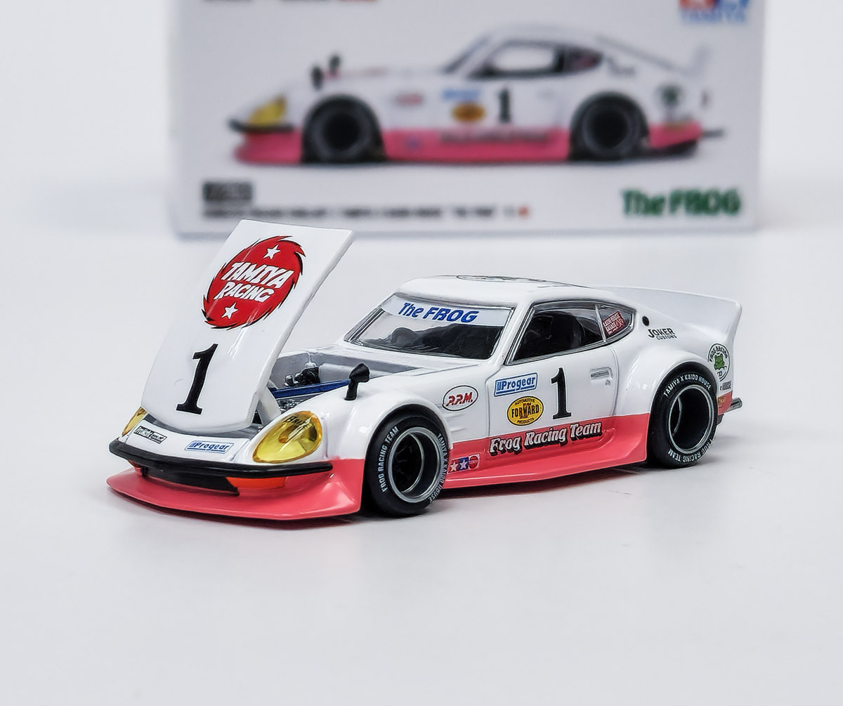 _NISSAN FAIRLADY Z TAMIYA THE FROG V1 1969 - KaidoHouse/Mini GT 1:64