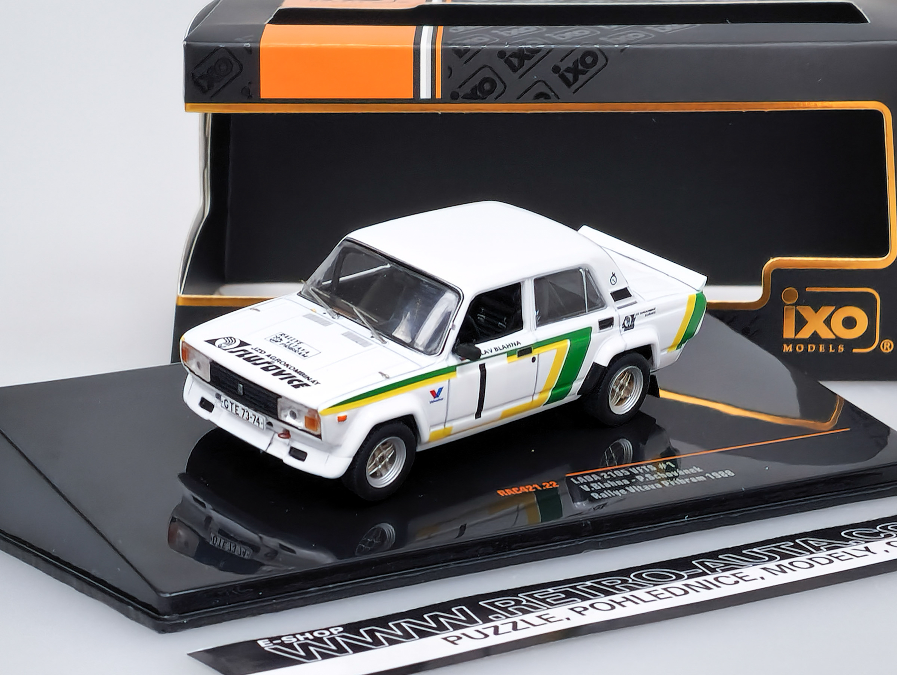 Lada 2105 VFTS No.1 Vltava Příbram Rallye 1988 V.Blahna/P.Schovánek IXO 1:43