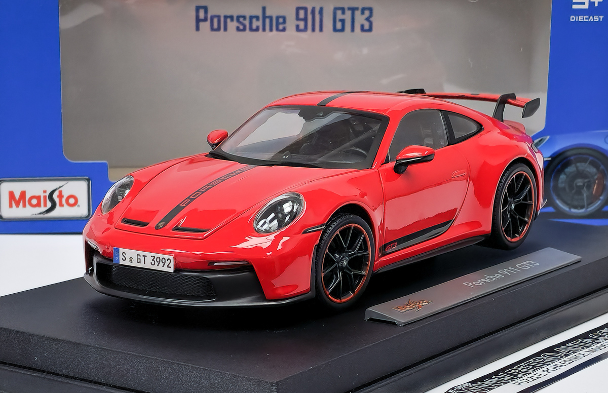 Porsche 911 GT3 (992) 2022 - Červená Maisto 1:18