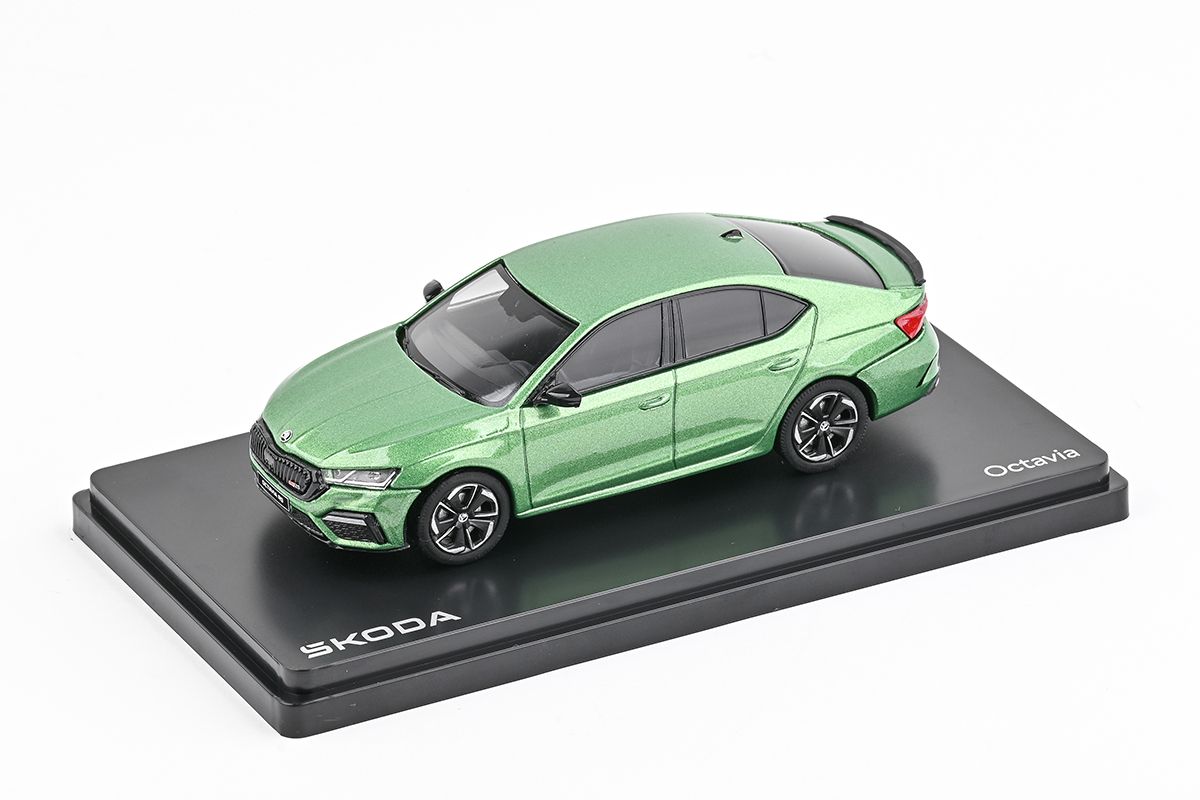 Škoda Octavia IV RS (2020) - Zelená Cosmic Metalíza ABREX 1:43
