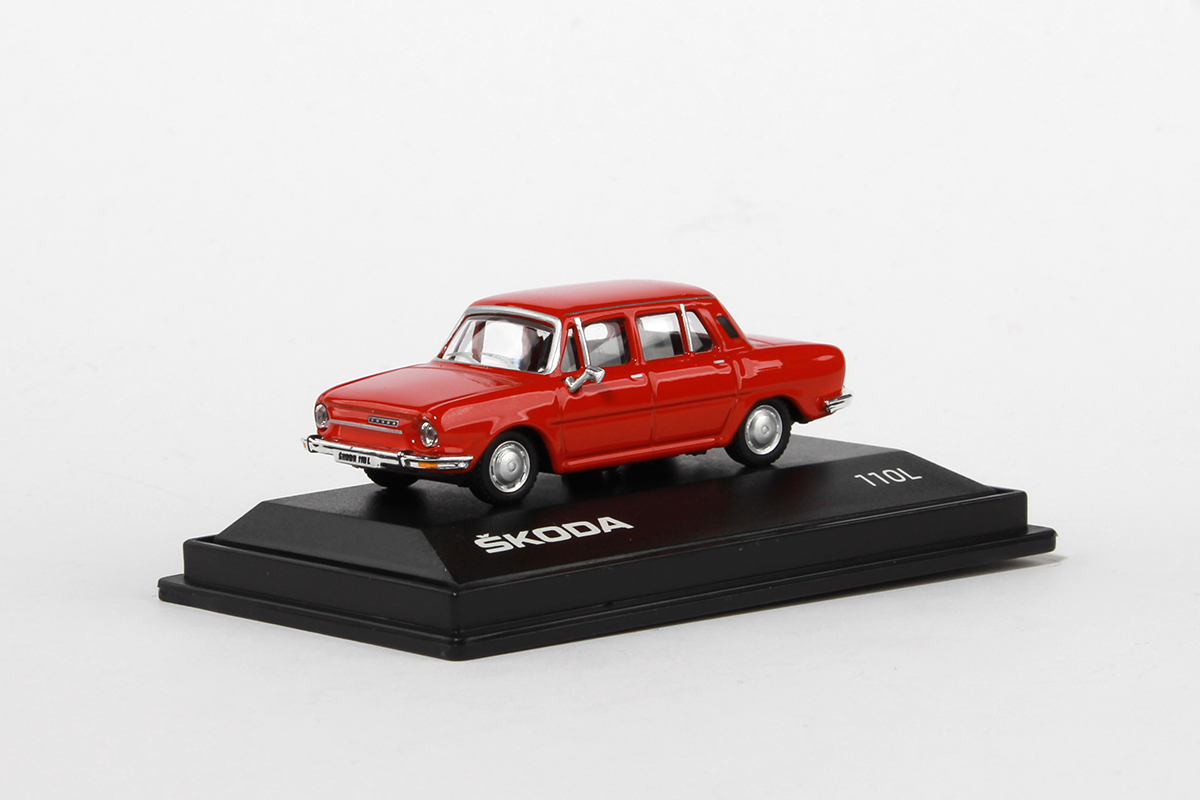 Škoda 110 L (1973)  Červená Paprika ABREX 1:72