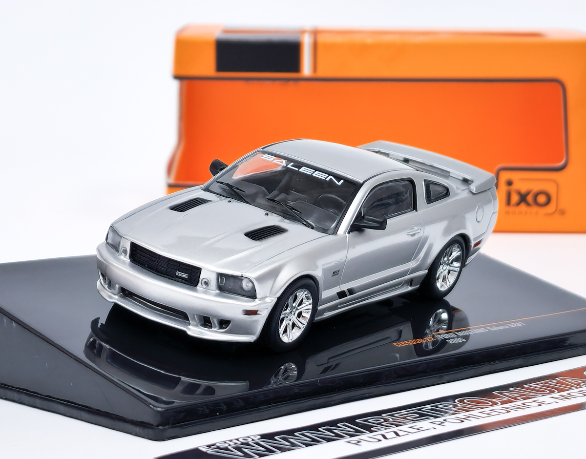 Ford Mustang Saleen S281 (2005) silver metallic IXO 1:43
