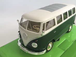 Volkswagen T1 Bus (1963) 1:24 - Zelená tmavá/Bílá