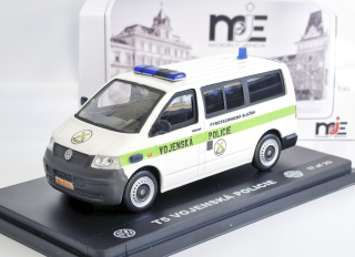 Volkswagen T5 Vojenská Policie 1:43 