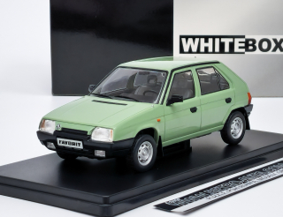 Škoda Favorit (1987) Světle Zelená 1:24 WHITEBOX