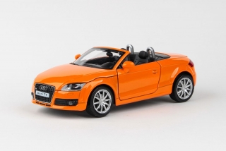 AUDI TT - Orange 1:24