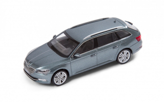 Škoda Superb III Combi Šedá Metal 1:43