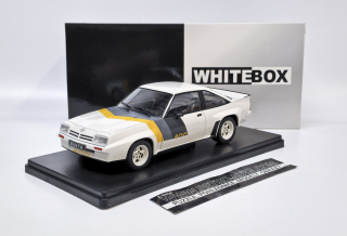 Opel Manta B 400 - bílá - WhiteBox 1:24