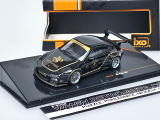 Porsche 911 (997) Old & New black/Decorated RHD John Player Special  IXO 1:43