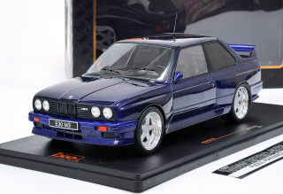 BMW M3 (E30) 1989 - Tmavě modrá metalíza IXO 1:18