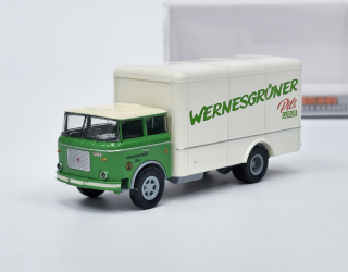 LIAZ 706 box-wagon (1970) Wernesgrüner  Brekina 1:87