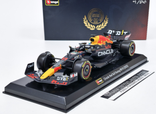  Red Bull F1 RB18  #11 Team Oracle Red Bull Racing S.Perez - Bburago 1:24